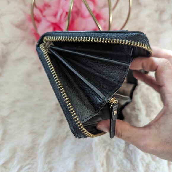 Kate Spade polka dot zippy wallet, black and white, EUC - Picture 5 of 6